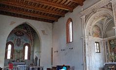 Interno della chiesa Interno della chiesa