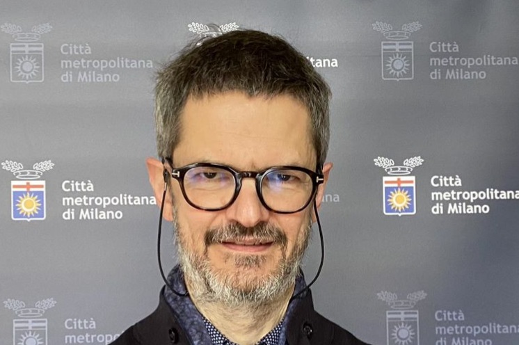 Girasoli di primavera: intervista a Claudio Longhi